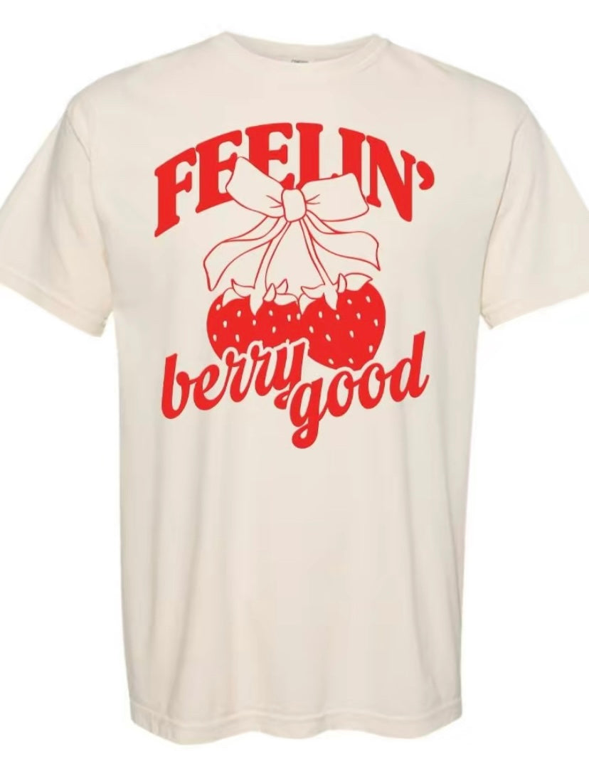 Feeling Berry Good Berries & Bows T-Shirt/Sweatshirt/Hoodie
