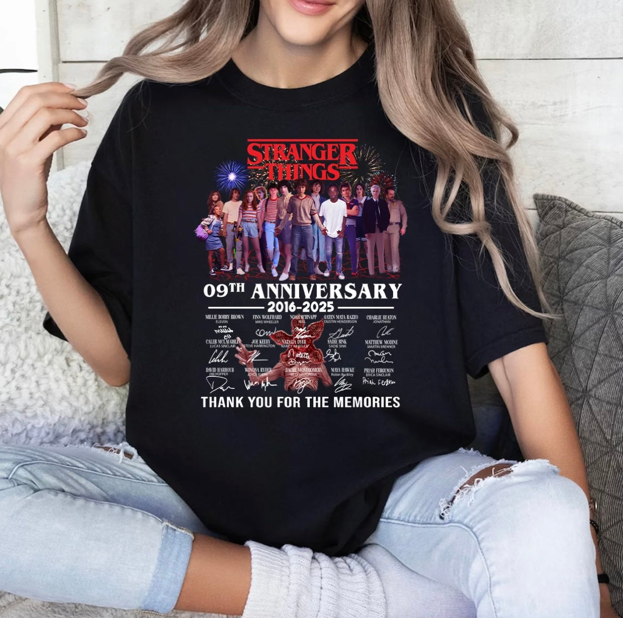 Stranger Things Series Graphic T-Shirt/Sweatshirt/Hoodie